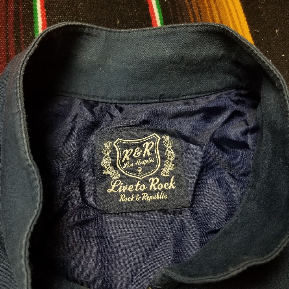 Jacket - Picture 2 of 7